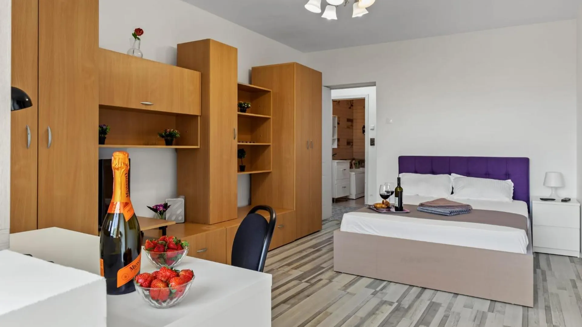 Tell - Cozy Quiet Studio Bucharest Romania