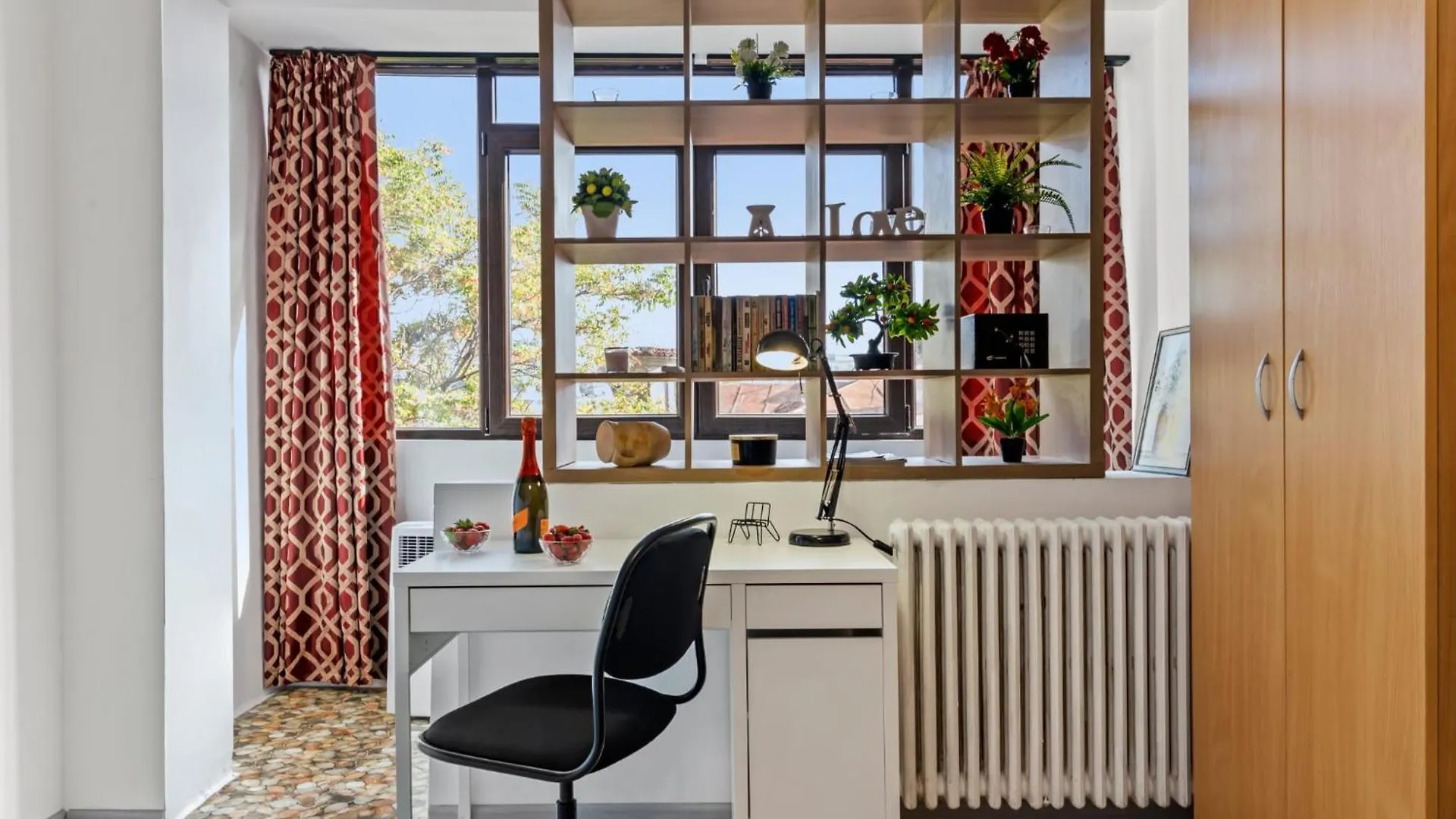 Tell - Cozy Quiet Studio Bucharest 0*,  Romania